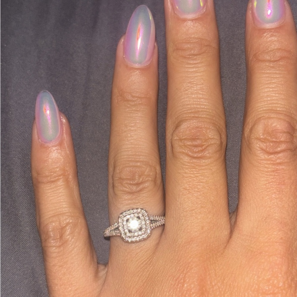 Dazzling White gold Double Band Ring